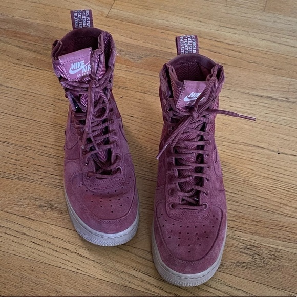 Nike AF-1 high sz force is female in a vintage wine size 6 - Picture 6 of 8